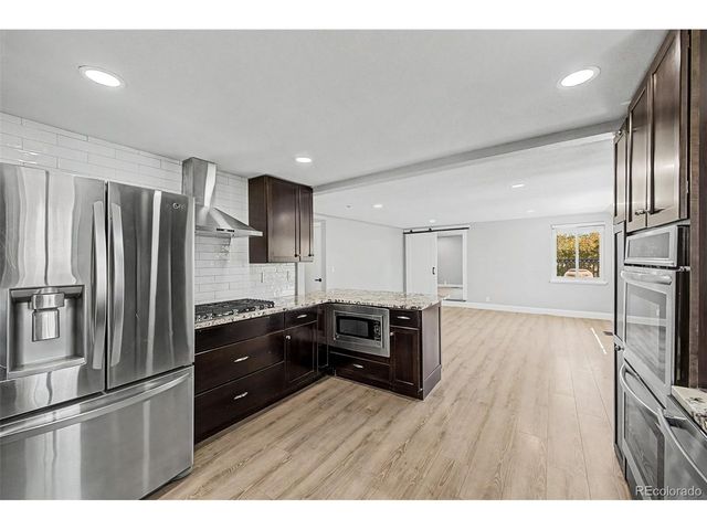 7005 Geneva Ct, Lakewood, CO 80214