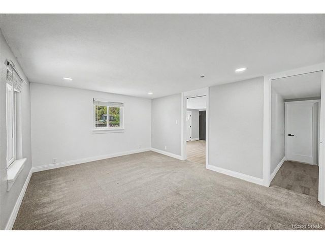 7005 Geneva Ct, Lakewood, CO 80214
