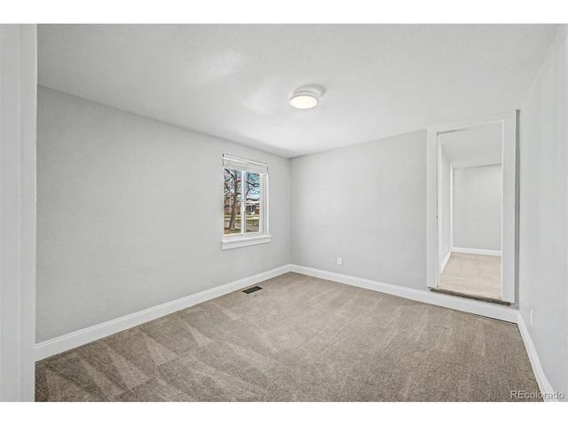 7005 Geneva Ct, Lakewood, CO 80214