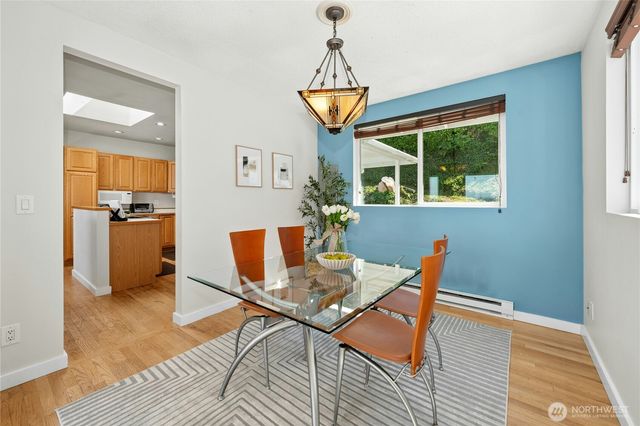 10932 Vashon Hwy SW, Vashon, WA 98070