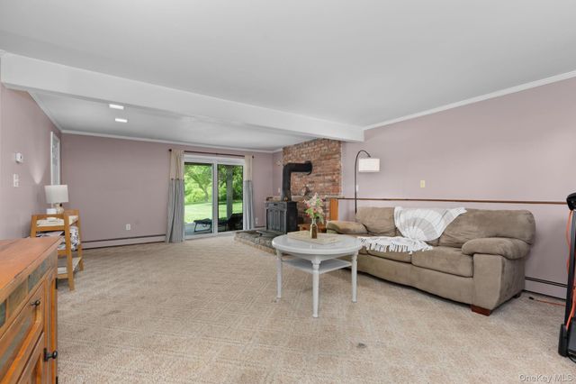 83 Panorama Drive, Patterson, NY 12563