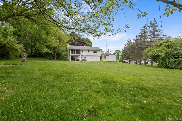 83 Panorama Drive, Patterson, NY 12563
