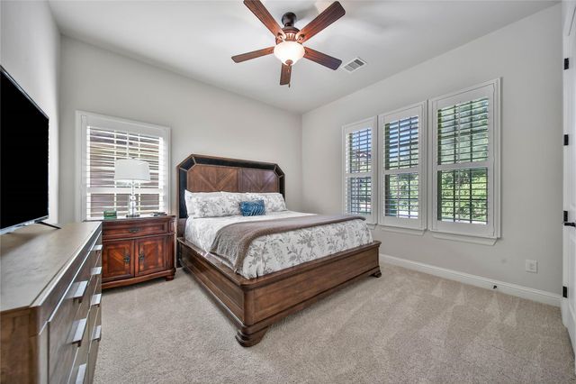 107 Berwick Lane, Montgomery, TX 77316