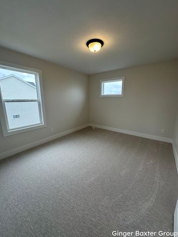 744 Hawthorn Court 48, Middleville Vlg, MI 49333