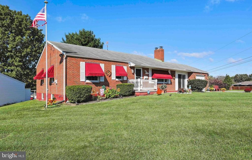 259 DAYCOTAH AVE, Hagerstown, MD 21740