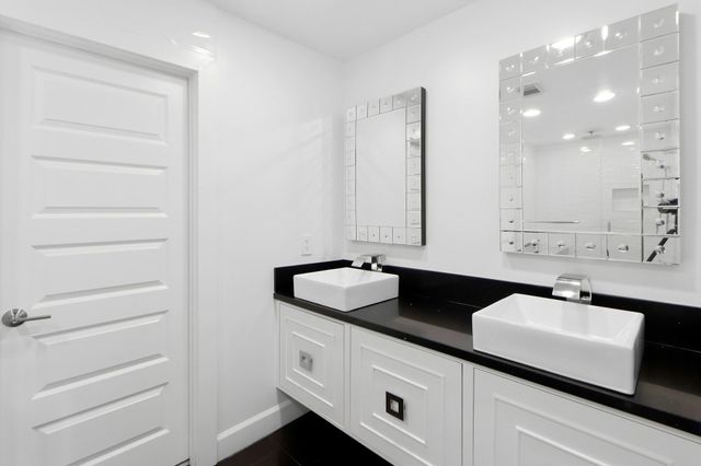 5526 Kuldell Drive, Houston, TX 77096