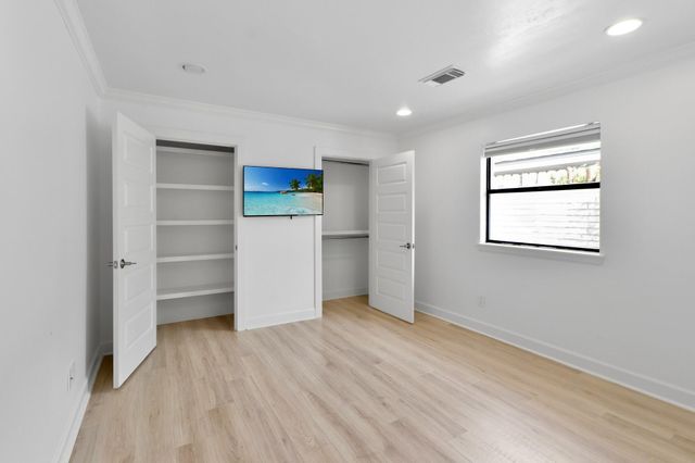 5526 Kuldell Drive, Houston, TX 77096