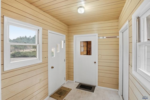 7605 BLUE BIRD LN, Black Hawk, SD 57718