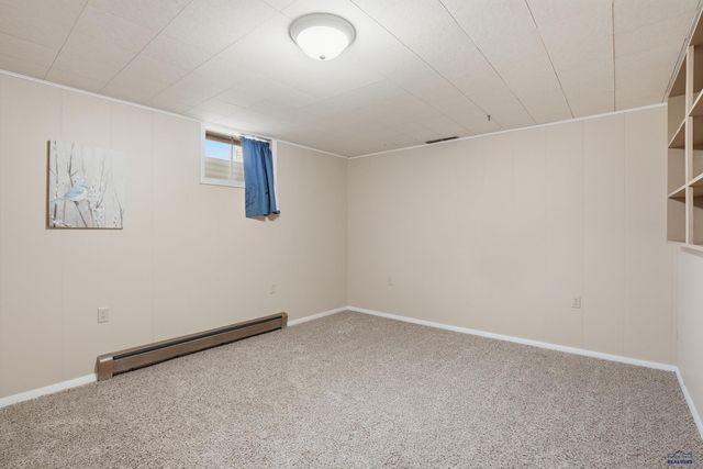 7605 BLUE BIRD LN, Black Hawk, SD 57718