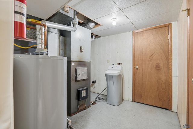 7605 BLUE BIRD LN, Black Hawk, SD 57718