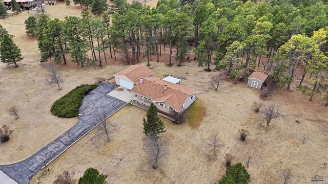 7605 BLUE BIRD LN, Black Hawk, SD 57718