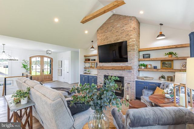 23851 LANDS END DR, Orange, VA 22960