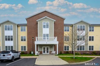 2590 Gold Star Highway 106, Groton, CT 06355