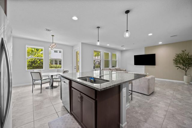 16412 Millenium Court, The Acreage, FL 33470