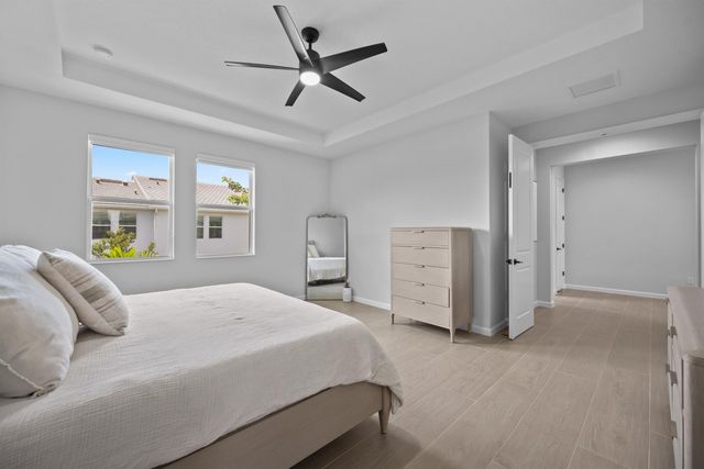 16412 Millenium Court, The Acreage, FL 33470