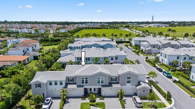16412 Millenium Court, The Acreage, FL 33470