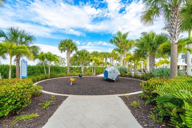 16412 Millenium Court, The Acreage, FL 33470