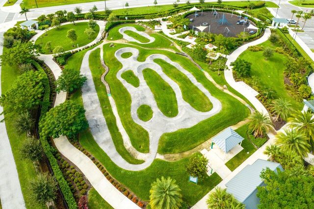 16412 Millenium Court, The Acreage, FL 33470