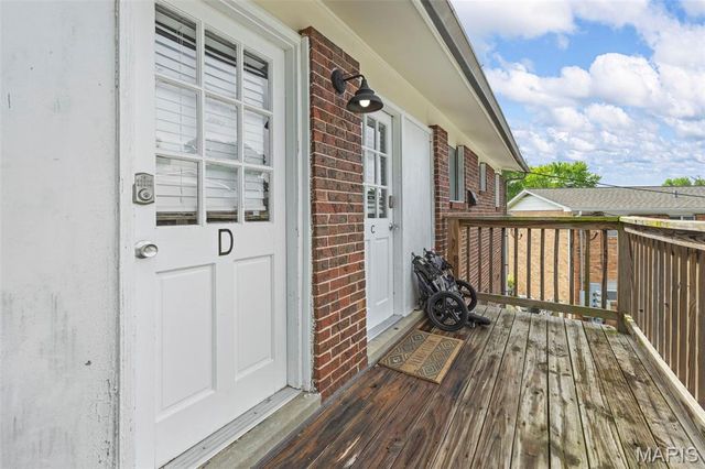 3401 Droste Road, St Charles, MO 63301