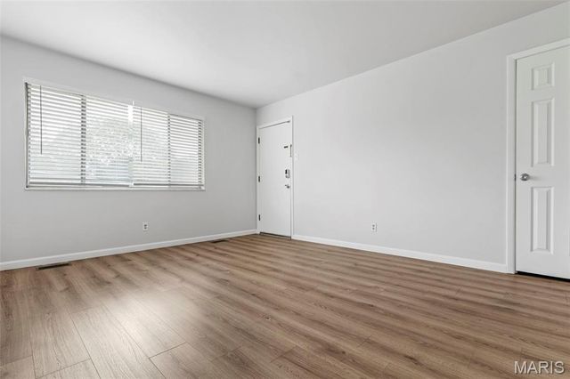 3401 Droste Road, St Charles, MO 63301