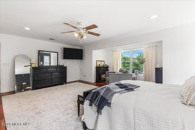 248 Church Street, Belford, NJ 07718