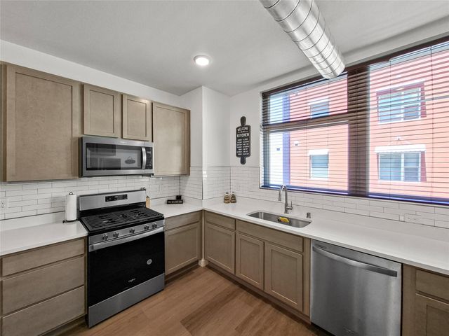 304 Titanium Street SW, Albuquerque, NM 87102