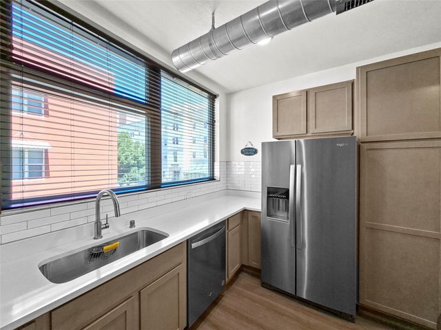 304 Titanium Street SW, Albuquerque, NM 87102