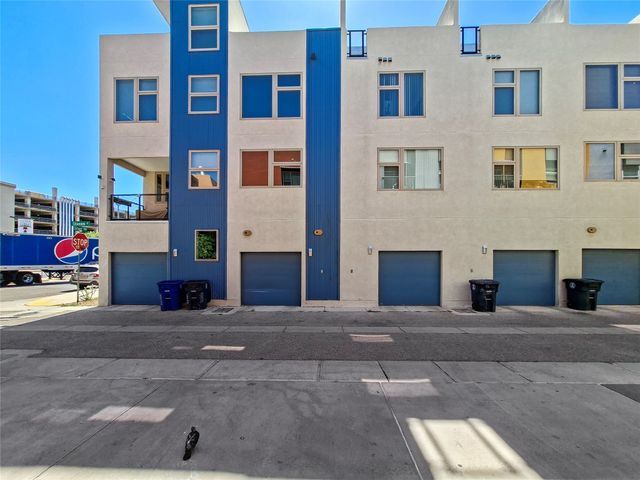 304 Titanium Street SW, Albuquerque, NM 87102