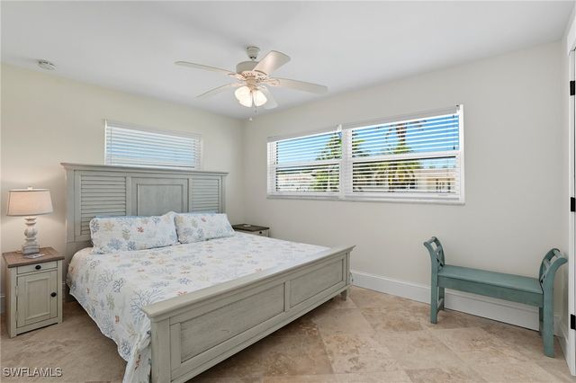 35 Fairview BLVD, Fort Myers Beach, FL 33931
