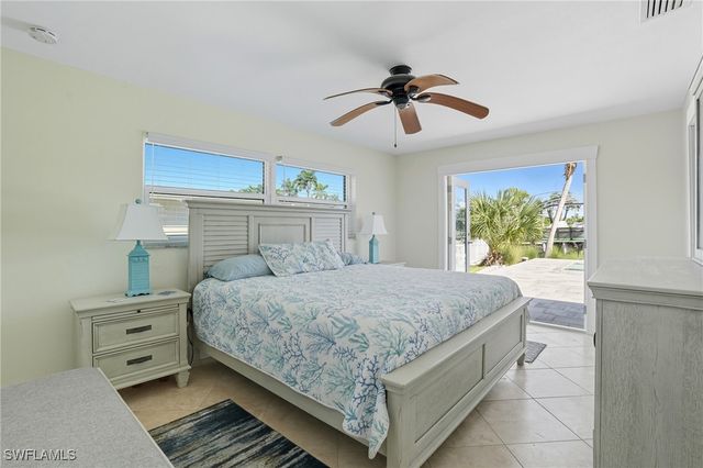 35 Fairview BLVD, Fort Myers Beach, FL 33931