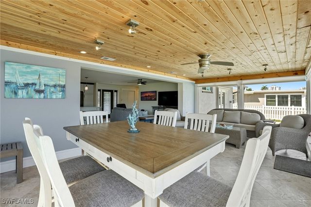 35 Fairview BLVD, Fort Myers Beach, FL 33931