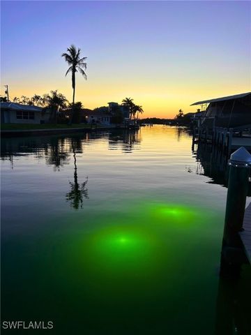 35 Fairview BLVD, Fort Myers Beach, FL 33931