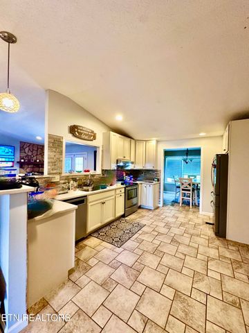 116 Barnes Lane, Strawberry Plains, TN 37871