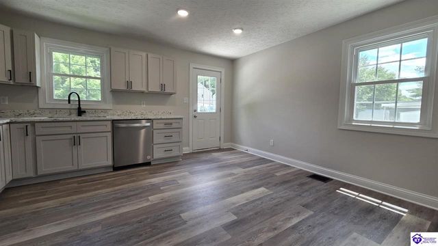 219 Poplar Drive, Elizabethtown, KY 42701