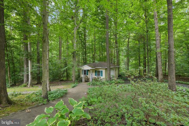 144 CHICKADEE DR, Dunkirk, MD 20754
