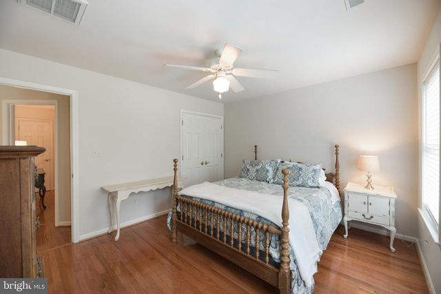 144 CHICKADEE DR, Dunkirk, MD 20754