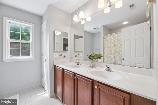 144 CHICKADEE DR, Dunkirk, MD 20754