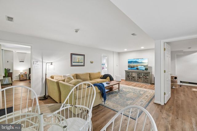 144 CHICKADEE DR, Dunkirk, MD 20754