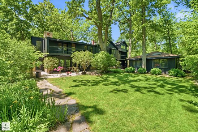 1341 Kenilwood Lane, Riverwoods, IL 60015