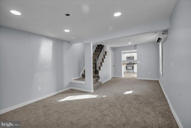 21 SEYFERT DR, Birdsboro, PA 19508