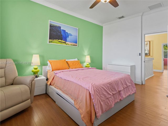 15415 SW 9th Way, Miami, FL 33194