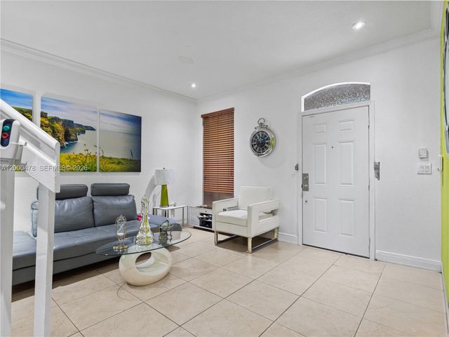 15415 SW 9th Way, Miami, FL 33194