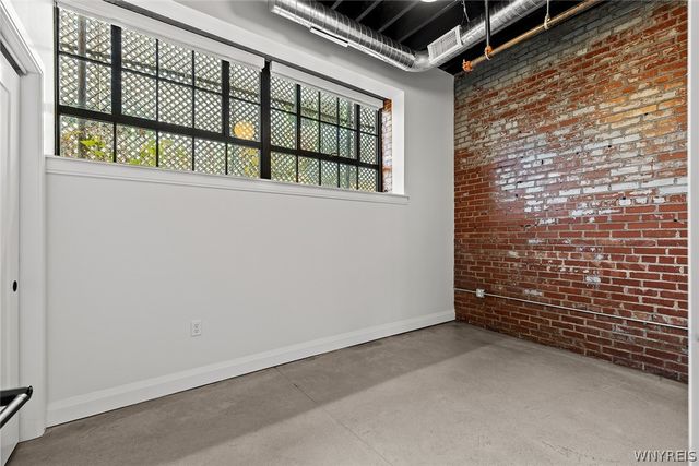 1786 Main Street 103, Buffalo, NY 14208