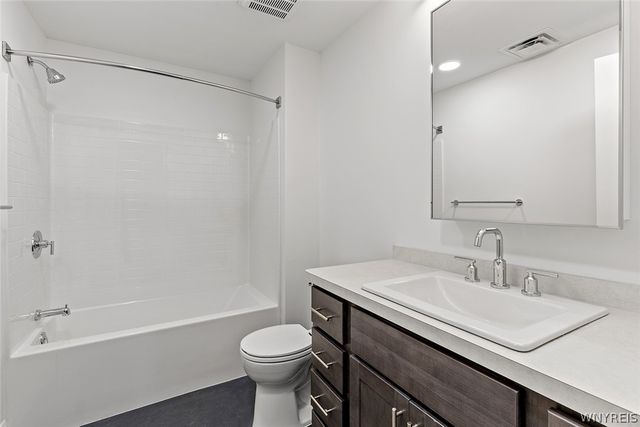 1786 Main Street 103, Buffalo, NY 14208