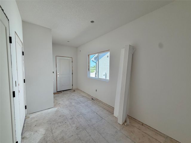 4885 Synergy. Street, Van Meter, IA 50261