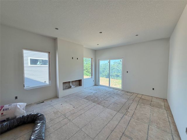 4885 Synergy. Street, Van Meter, IA 50261