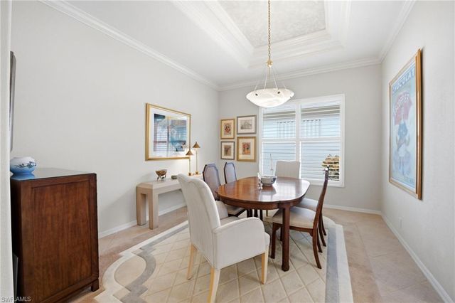 6007 Fairway CT, Naples, FL 34110