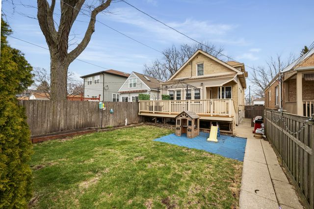 5422 N Natoma Avenue, Chicago, IL 60656