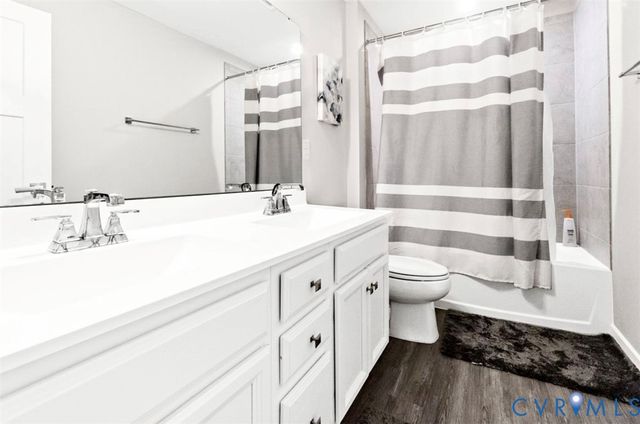 16043 Cambria Cove Blvd, Midlothian, VA 23112