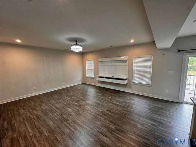 16043 Cambria Cove Blvd, Midlothian, VA 23112